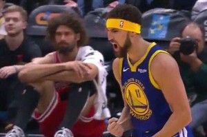  库里单场14记三分破纪录，勇士狂胜雷霆53分  