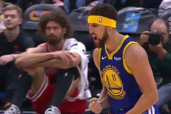  库里单场14记三分破纪录，勇士狂胜雷霆53分  