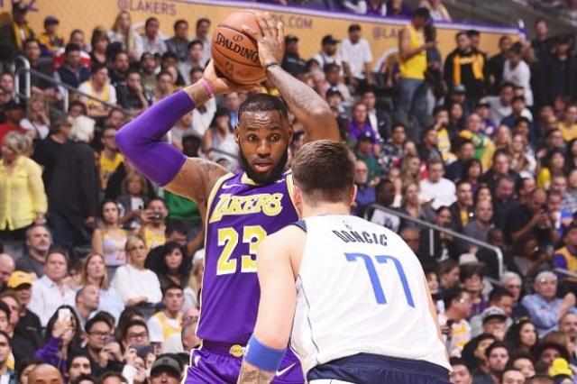  独行侠末节翻盘战胜森林狼  